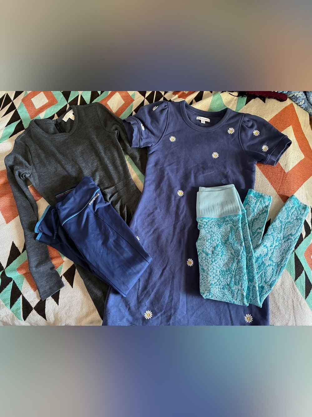 Patagonia leggings bundle size XS, avocado leggings, Michael Kors dress size XS
